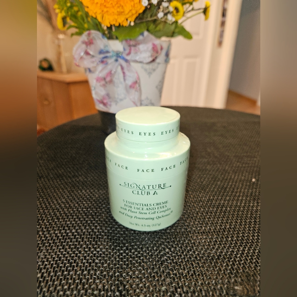 Signature Club A 5 Essentials Creme - FOR Face And Eyes